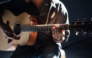 The Complete Guide to Buying Musical Instruments Online